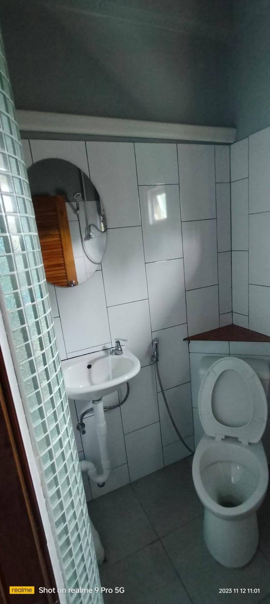 Easy Rooms And Minimart Ko Lanta Eksteriør billede