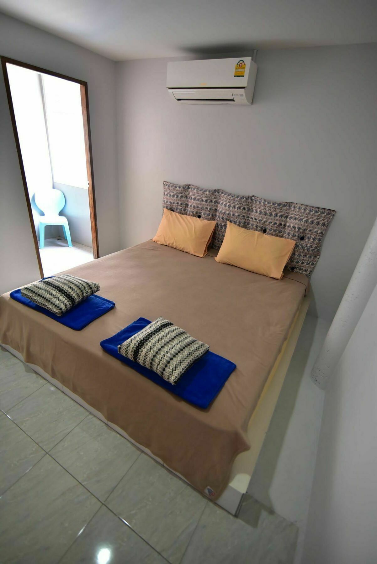 Easy Rooms And Minimart Ko Lanta Eksteriør billede