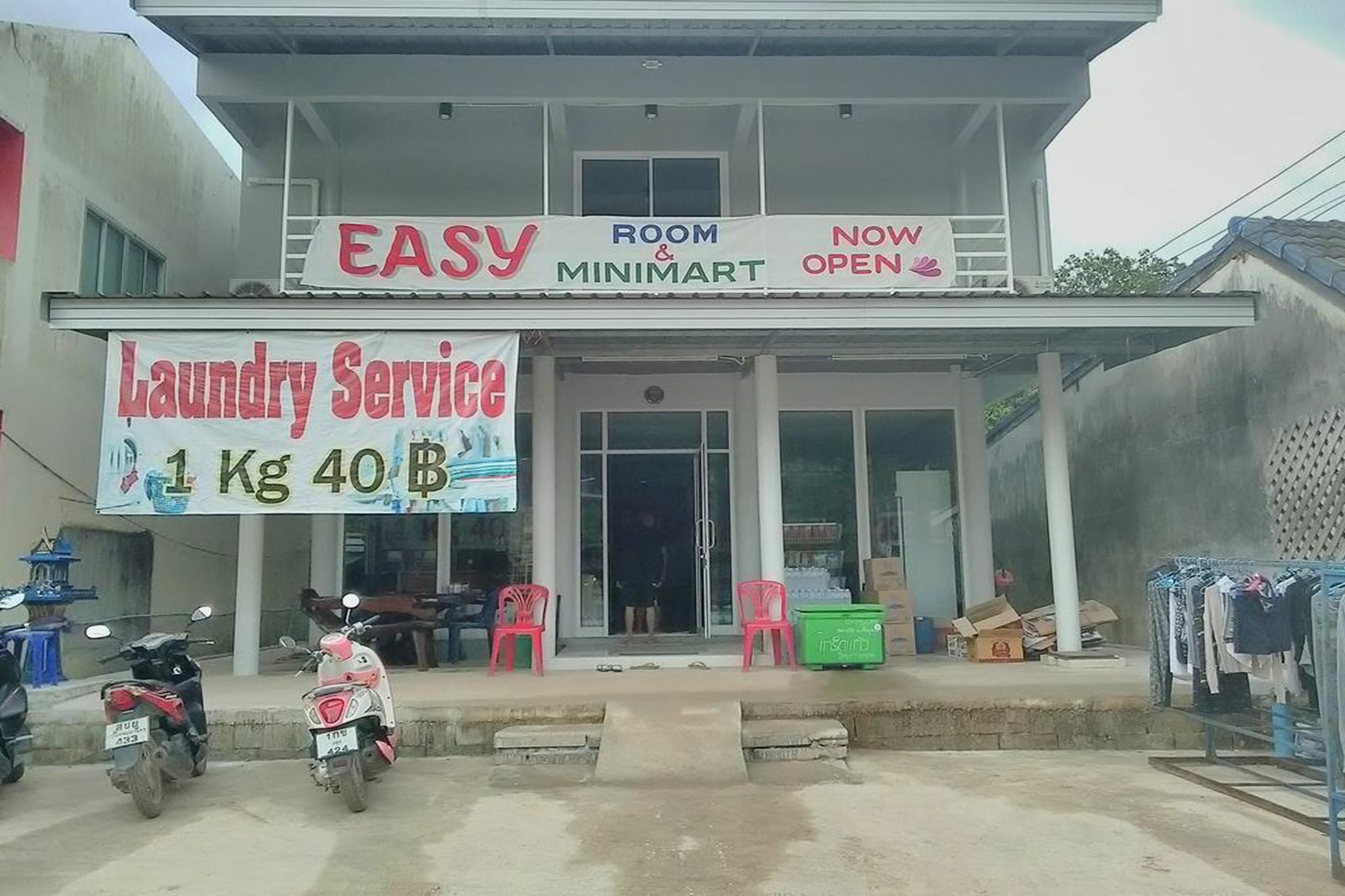 Easy Rooms And Minimart Ko Lanta Eksteriør billede